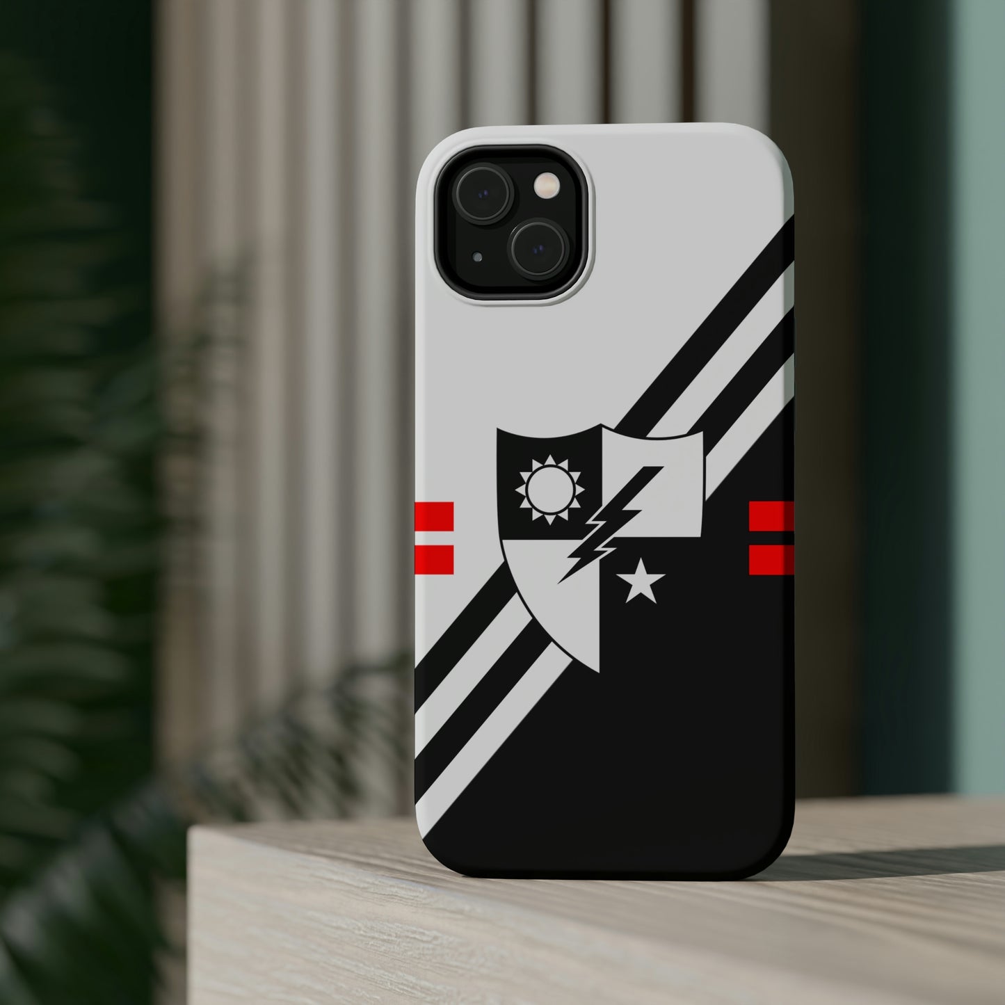 2d Battalion SandShell MagSafe Subdued Flash iPhone Case