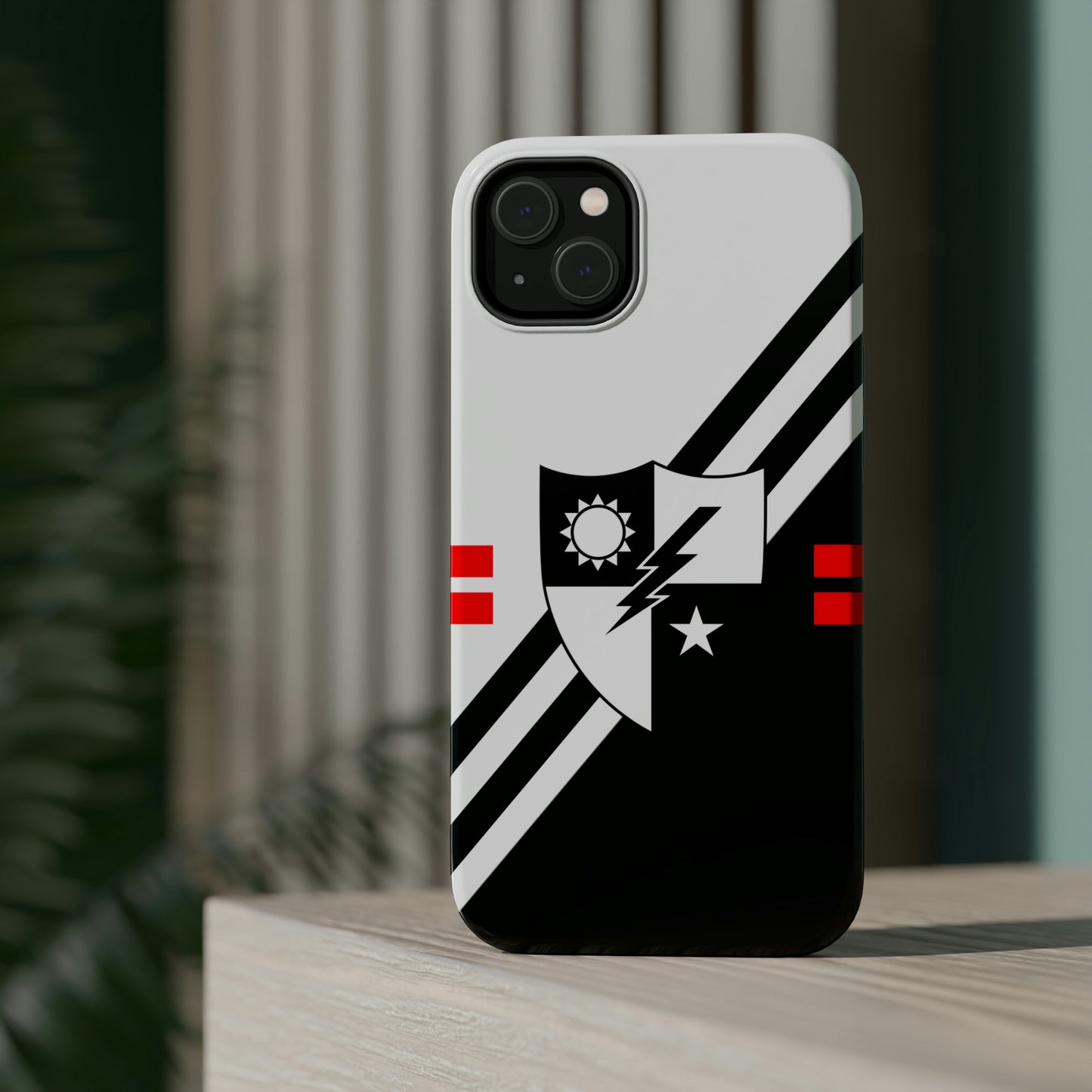 2d Battalion SandShell MagSafe Subdued Flash iPhone Case