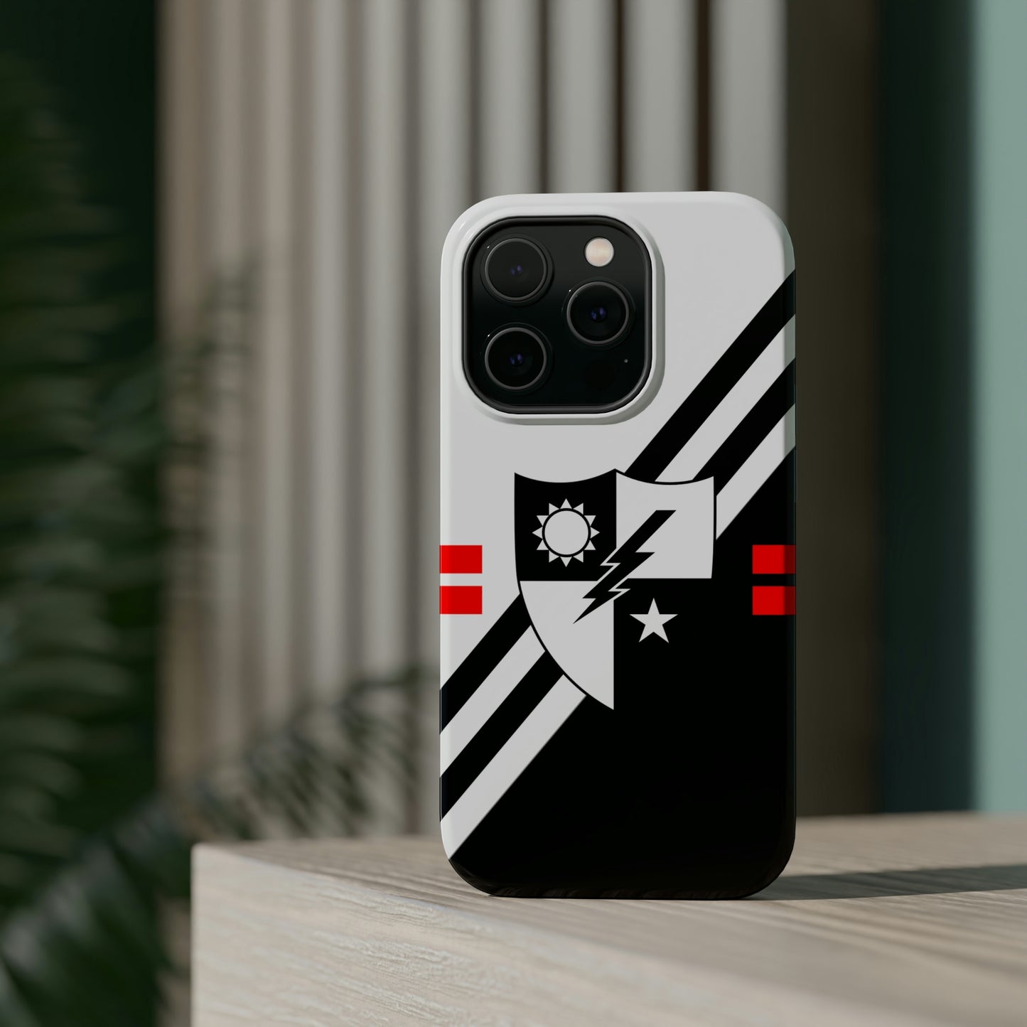 2d Battalion SandShell MagSafe Subdued Flash iPhone Case