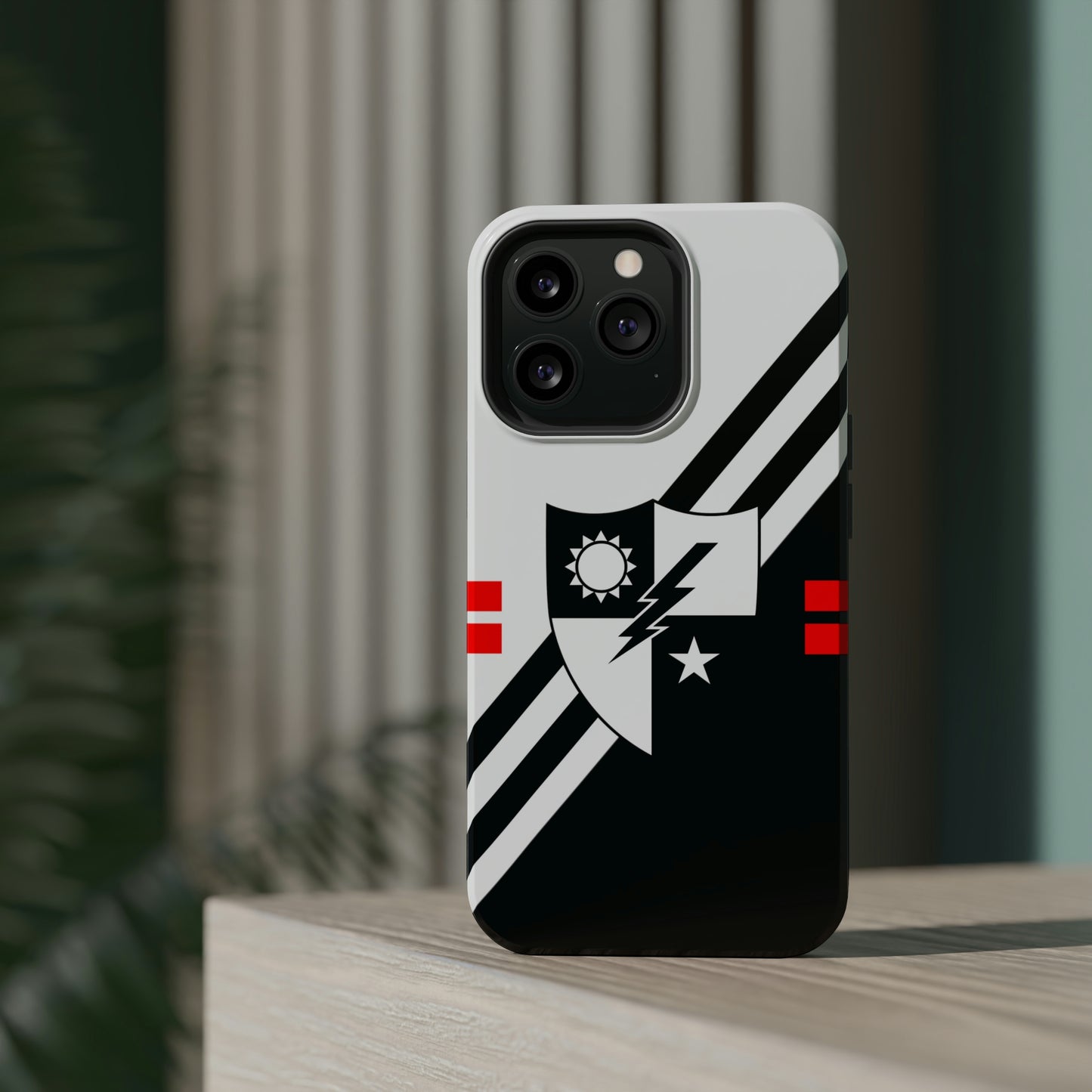 2d Battalion SandShell MagSafe Subdued Flash iPhone Case